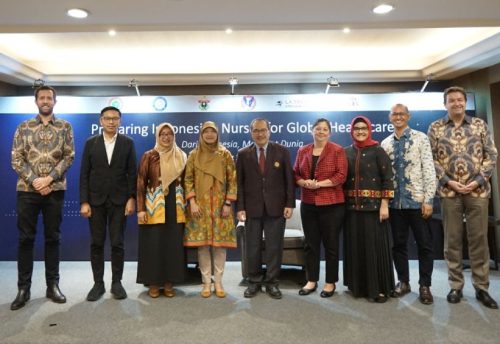perawat indonesia berkolaborasi dengan perawat australia